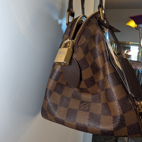 Authentic Louis Vuitton Canvas Verona PM Shoulder Bag COA included - Picture 5 of 16